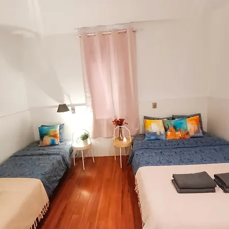 Albergue Moll De La Fusta Barcelona